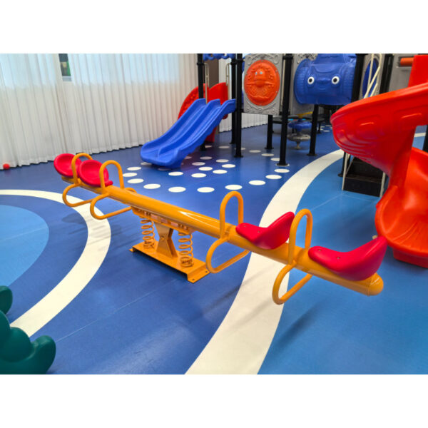 KIDS SEESAW FOR 4 KIDS
